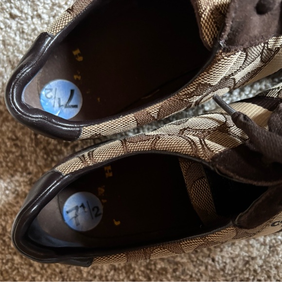 Coach Women's Sneakers in Brown and Cream - Picture 3 of 4